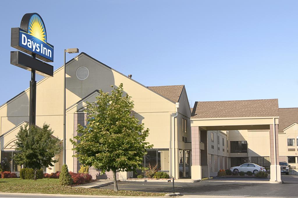 Days Inn Springfield South Exteriör bild